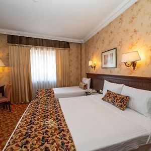 Pera Rose Hotel